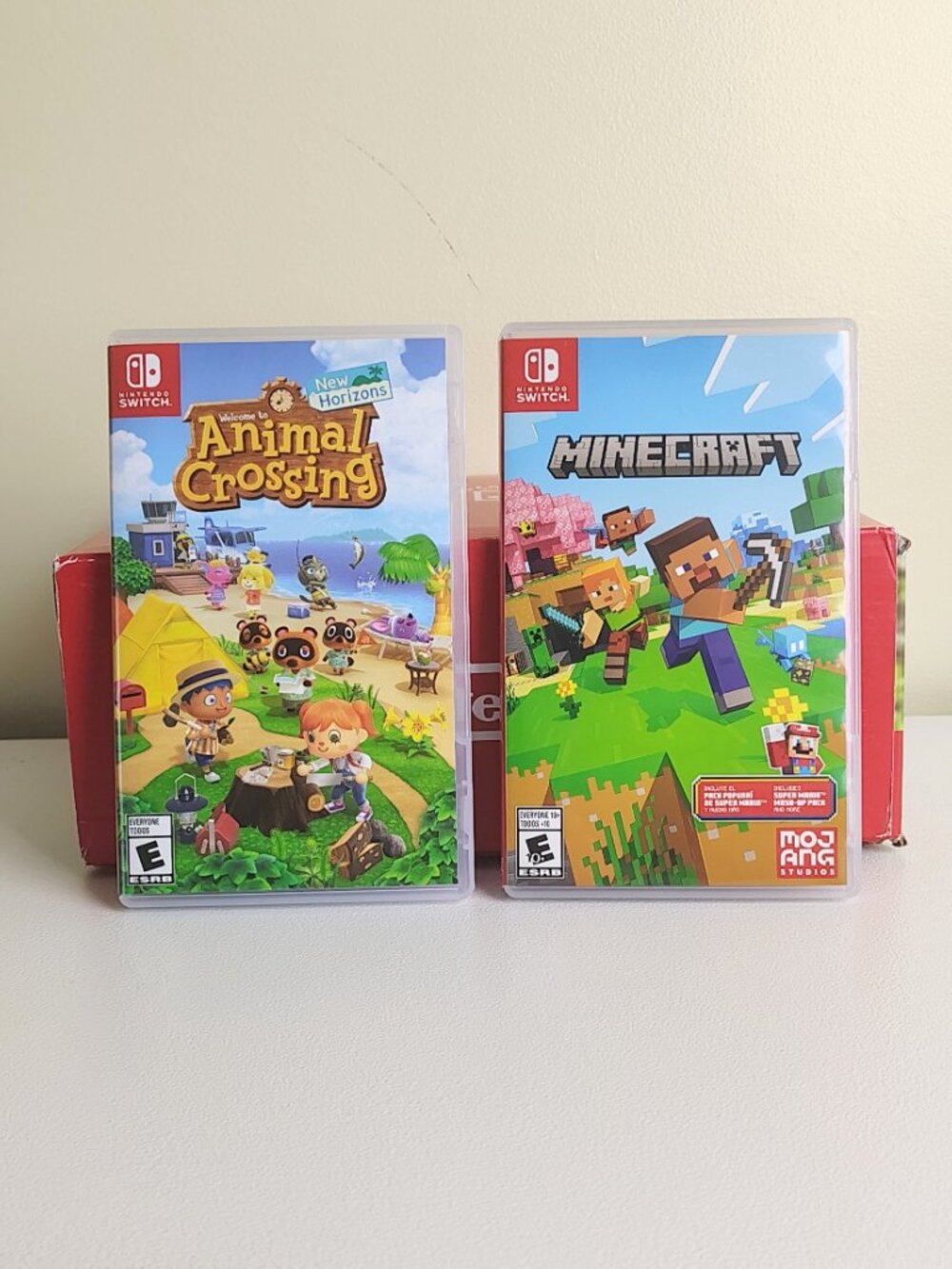 IN BOX - NINTENDO SWITCH Neon Red & Blue Console + Minecraft & Animal Crossing - Picture 2 of 9